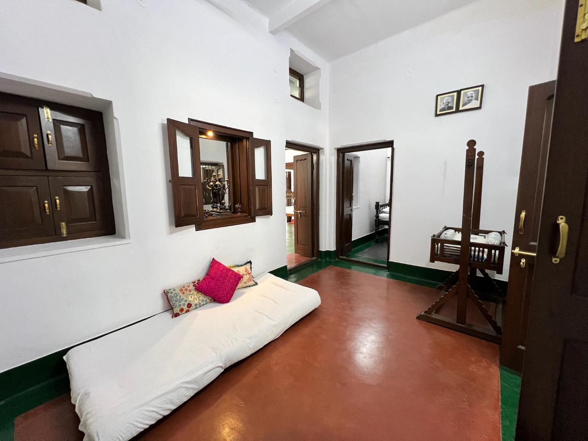 Laxmi Nivas 1949 Bed & Breakfast Secundurabad Eksteriør bilde